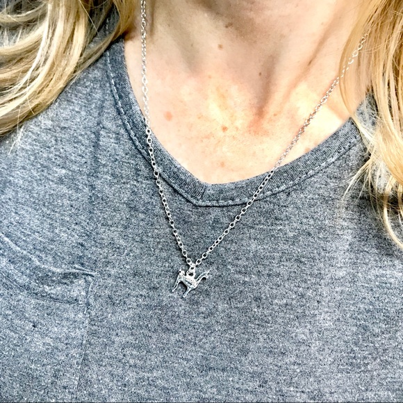 Llama Necklace - Picture 2 of 6